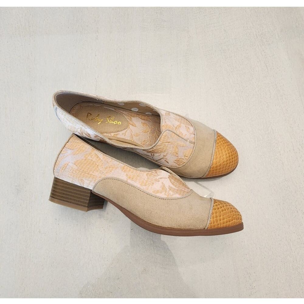 Ruby Shoo Brooke Low Heeled Loafer Size 7 In gold and beige Snake pattern on toe